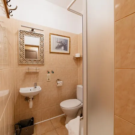 Boutique Hotel Virkas Muiza Kuldiga Room photo